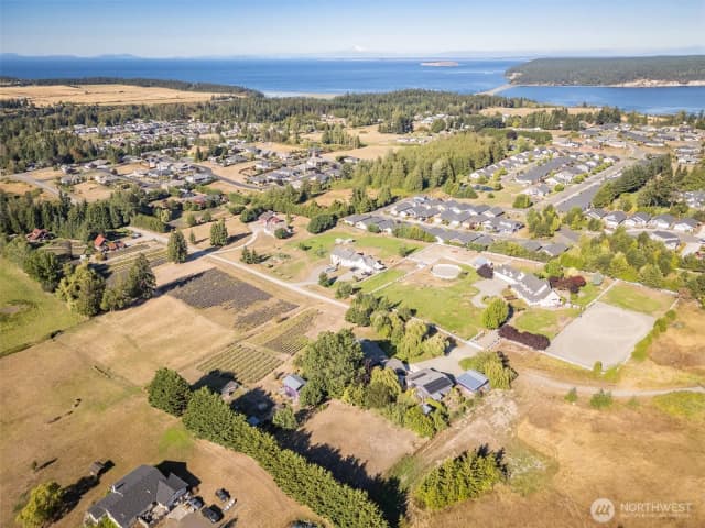 Property photo for 330 Bell Bottom Road, Sequim photo 4