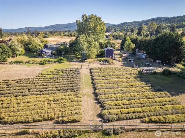 Property photo for 330 Bell Bottom Road, Sequim