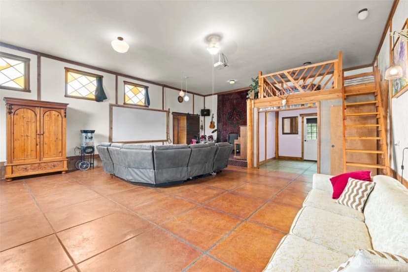 Property photo for 330 Bell Bottom Road, Sequim photo 25