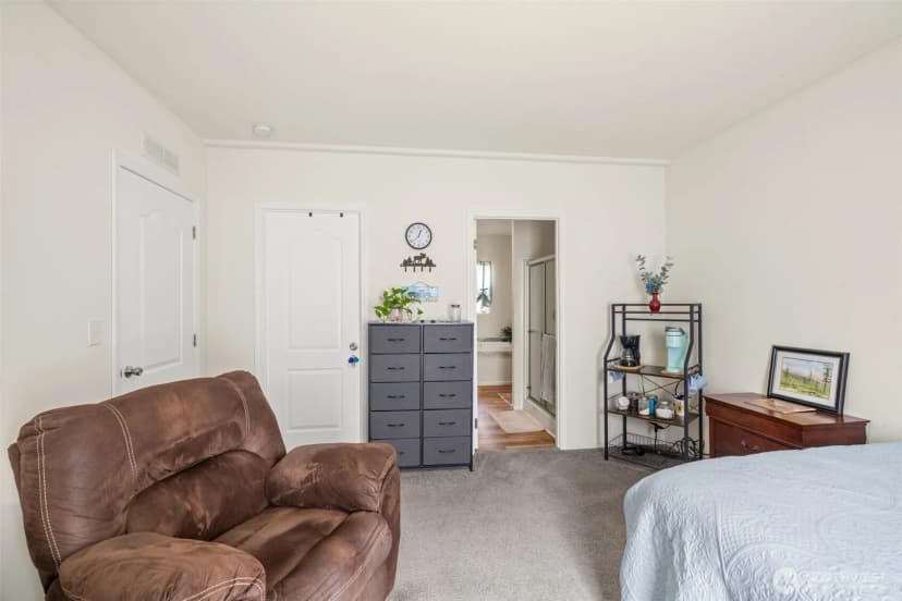 Property photo for 52 S Hemlock Lane, Port Angeles photo 24