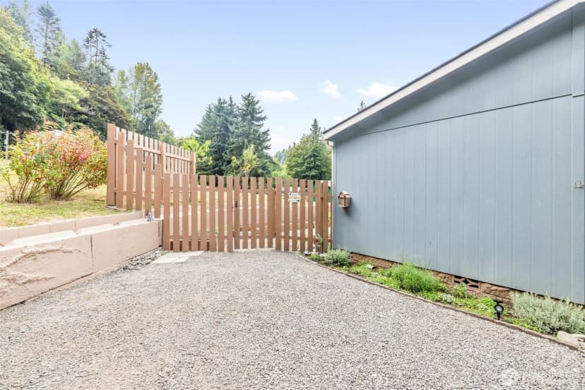 Property photo for 52 S Hemlock Lane, Port Angeles photo 29