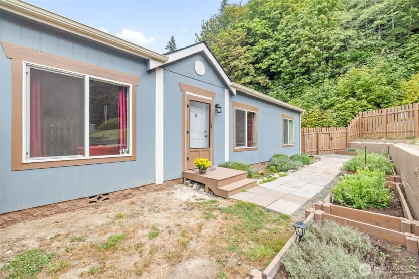 Property photo for 52 S Hemlock Lane, Port Angeles photo 9