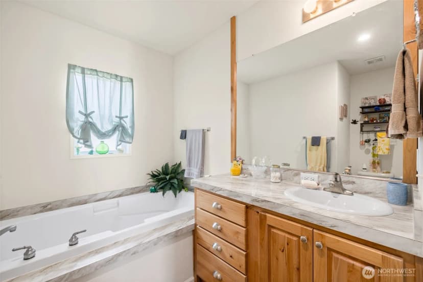 Property photo for 52 S Hemlock Lane, Port Angeles photo 26