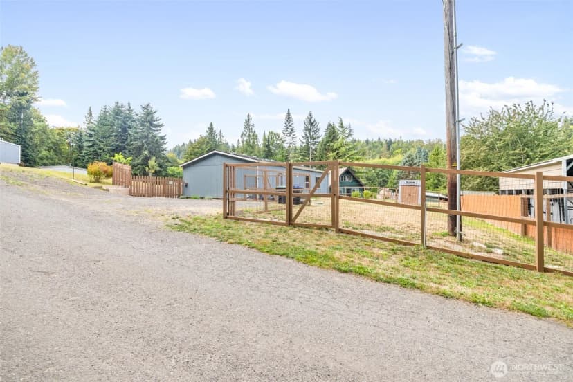 Property photo for 52 S Hemlock Lane, Port Angeles photo 36