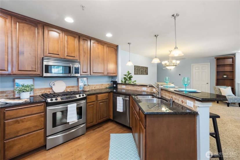Property photo for 21900 Se 242nd Street #e-1, Maple Valley photo 10