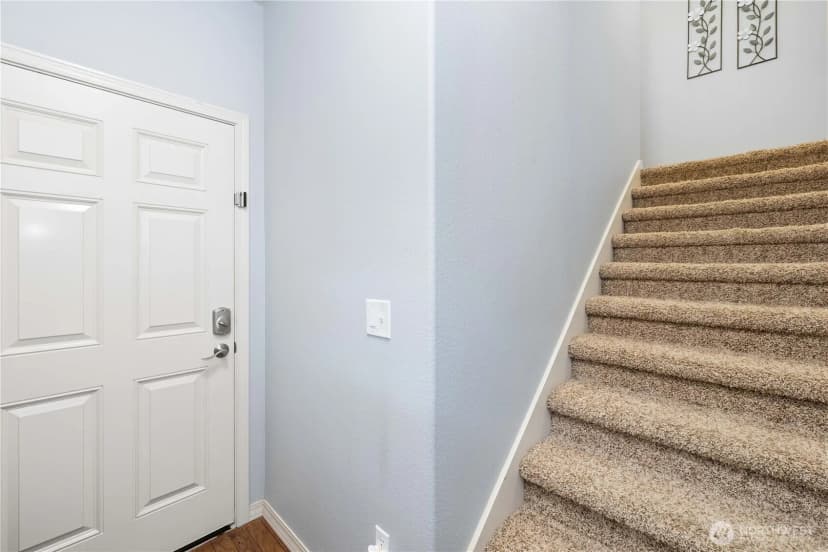 Property photo for 21900 Se 242nd Street #e-1, Maple Valley photo 3