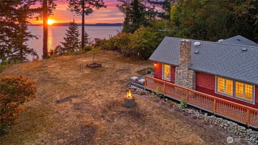 Property photo for 17932 Marine Drive, Stanwood