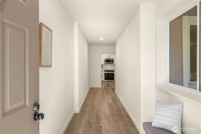 Property photo for 9715 Ne Juanita Drive #b107, Kirkland photo 2