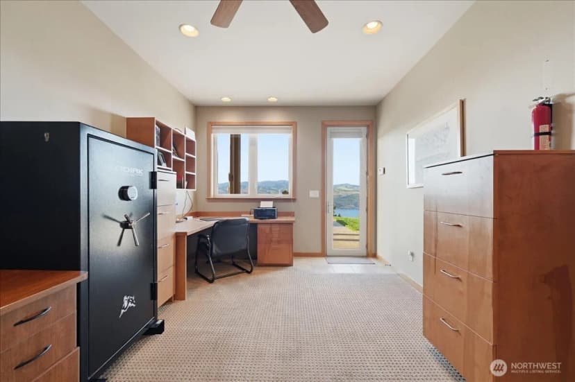 Property photo for 825 Hawks Meadow Road, Chelan photo 19