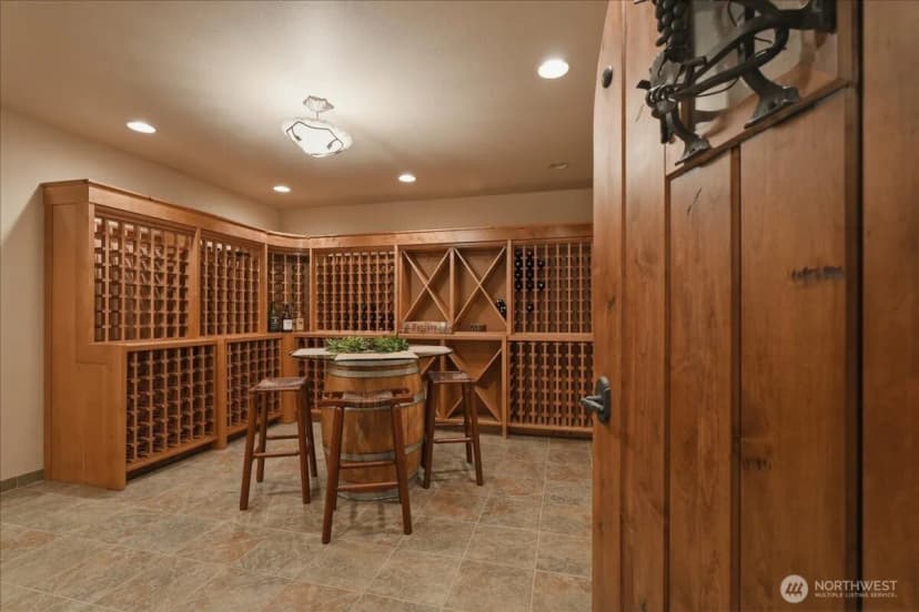Property photo for 825 Hawks Meadow Road, Chelan photo 20