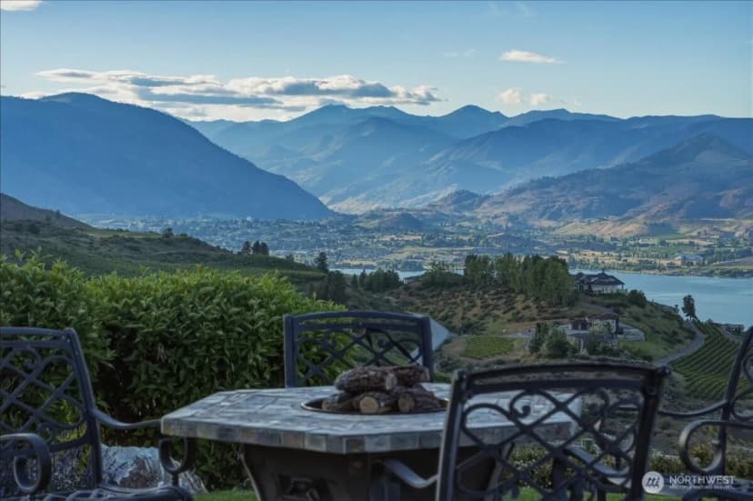 Property photo for 825 Hawks Meadow Road, Chelan photo 13