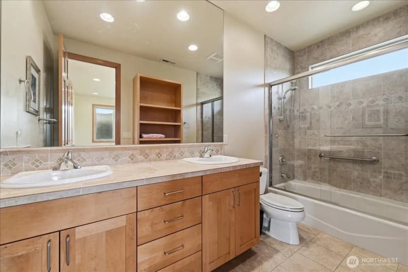 Property photo for 825 Hawks Meadow Road, Chelan photo 32