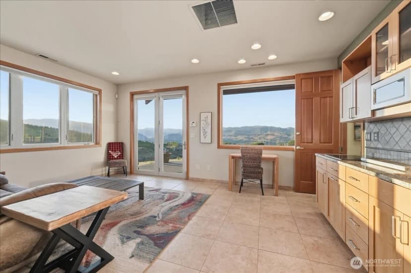 Property photo for 825 Hawks Meadow Road, Chelan photo 29