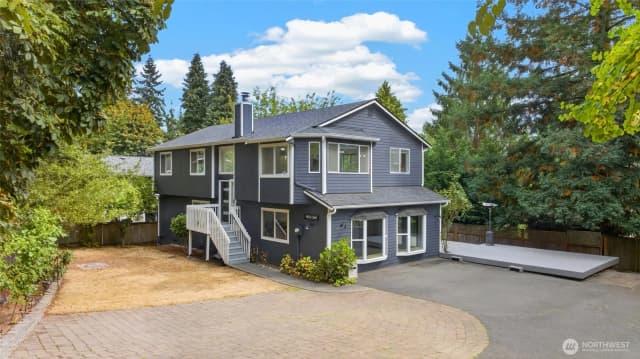 Property photo for 12730 15th Avenue Ne, Seattle