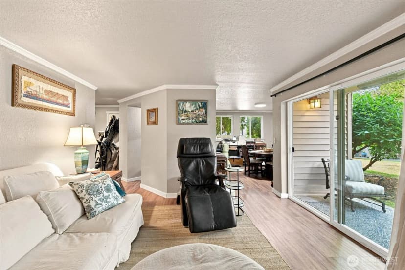 Property photo for 12024 100th Avenue Ne #p101, Kirkland photo 10