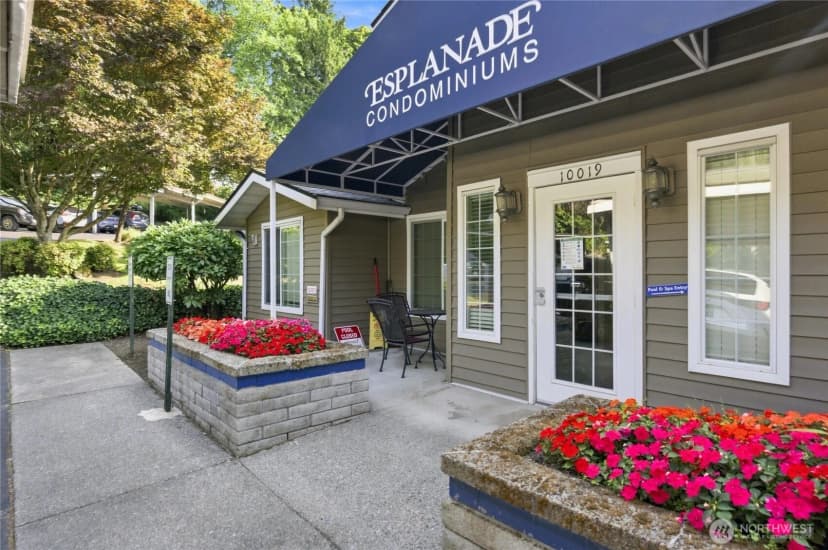 Property photo for 12024 100th Avenue Ne #p101, Kirkland photo 17