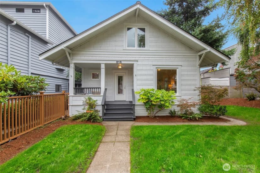Property photo for 313 Ne 76th Street, Seattle photo 3