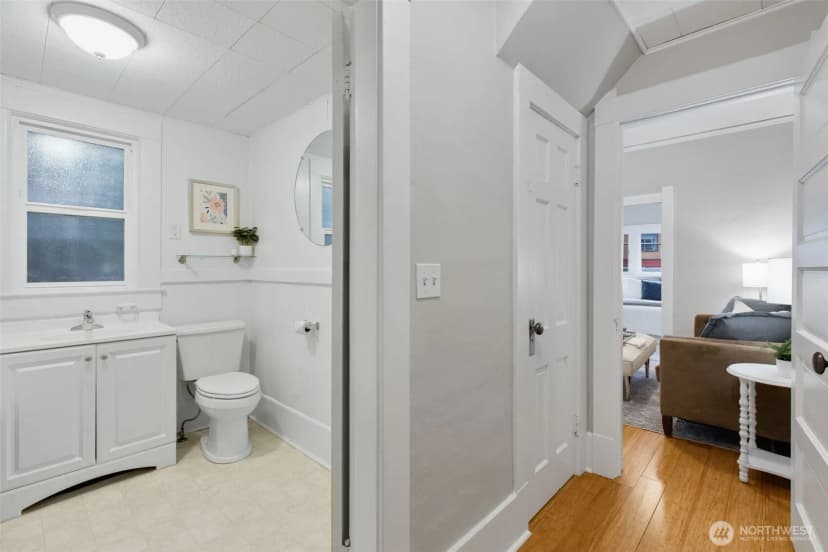 Property photo for 313 Ne 76th Street, Seattle photo 17