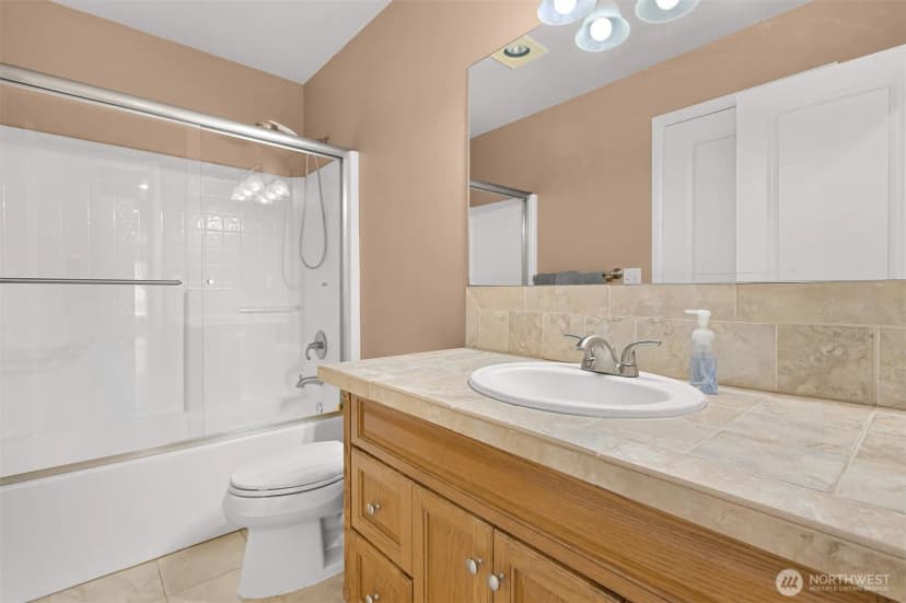 Property photo for 333 Lakeside Drive, Sedro Woolley photo 18