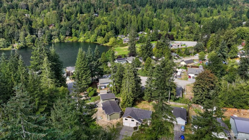 Property photo for 333 Lakeside Drive, Sedro Woolley photo 37