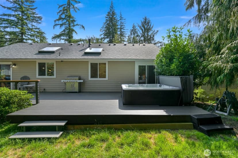 Property photo for 333 Lakeside Drive, Sedro Woolley photo 33
