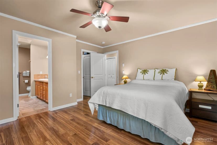 Property photo for 333 Lakeside Drive, Sedro Woolley photo 11