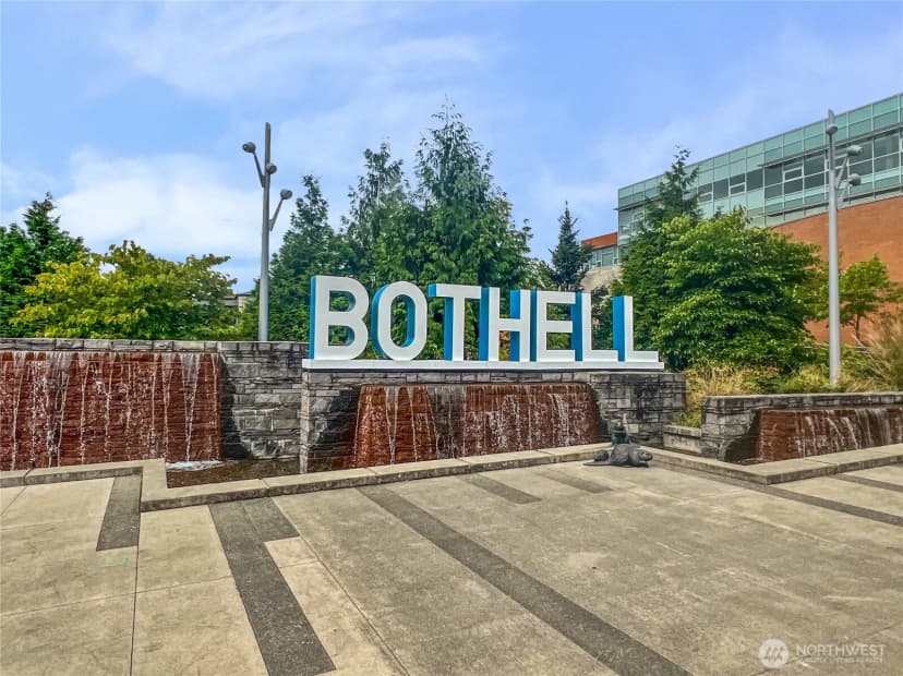 Property photo for 10709 Valley View Road #c103, Bothell photo 29