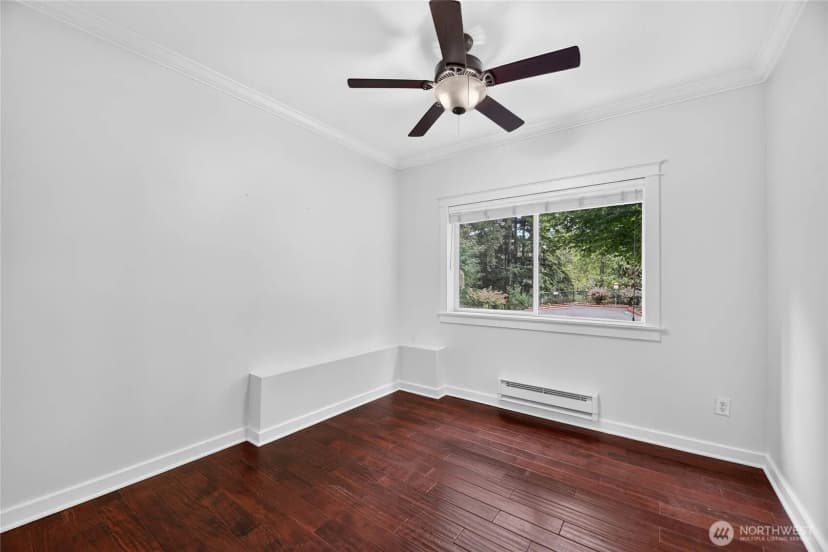 Property photo for 10709 Valley View Road #c103, Bothell photo 16