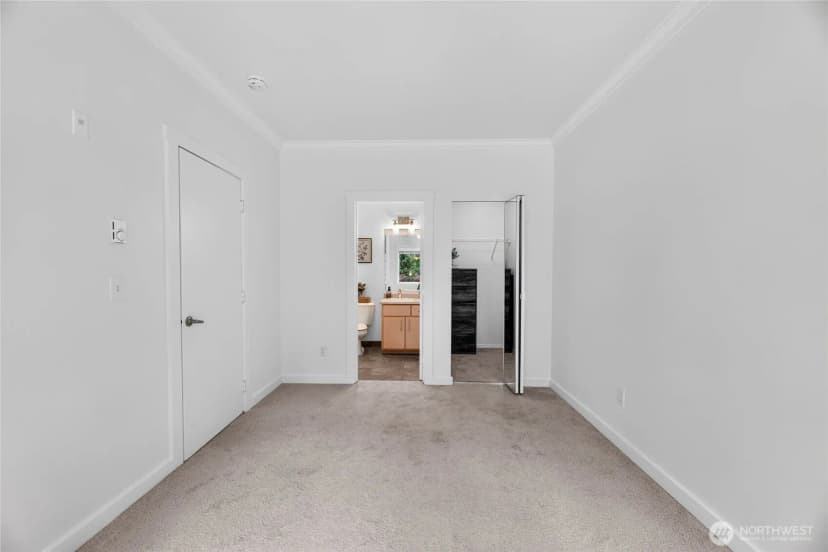 Property photo for 10709 Valley View Road #c103, Bothell photo 12
