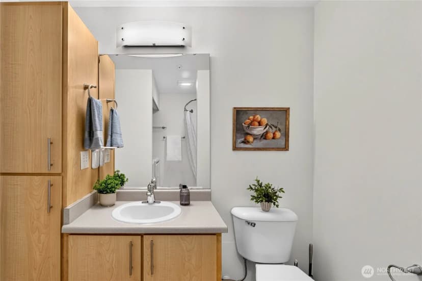 Property photo for 10709 Valley View Road #c103, Bothell photo 20