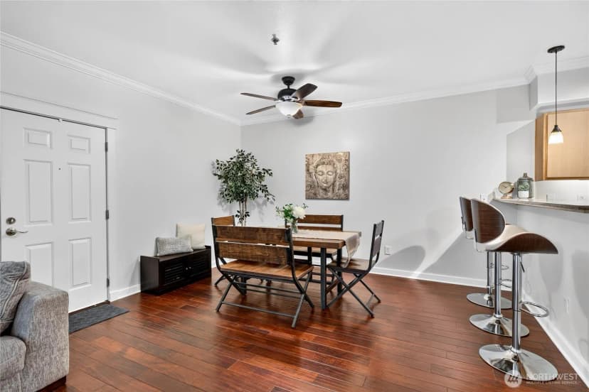 Property photo for 10709 Valley View Road #c103, Bothell photo 6