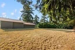 Property photo for 2011 Grandview Road, Ferndale photo 37