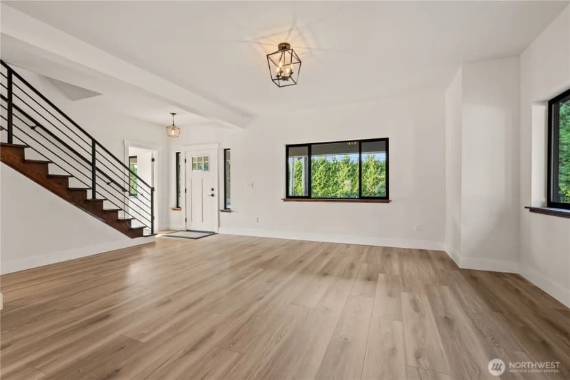Property photo for 2011 Grandview Road, Ferndale photo 13