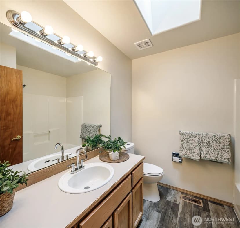 Property photo for 6811 Shady Grove Place, Arlington photo 21