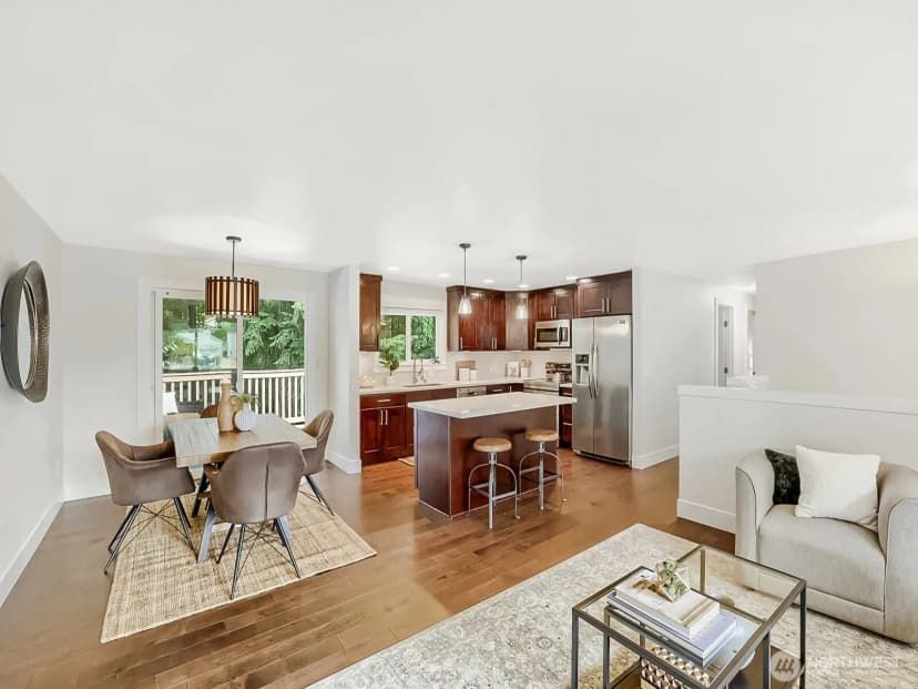 Property photo for 13832 125th Avenue Ne, Kirkland photo 6