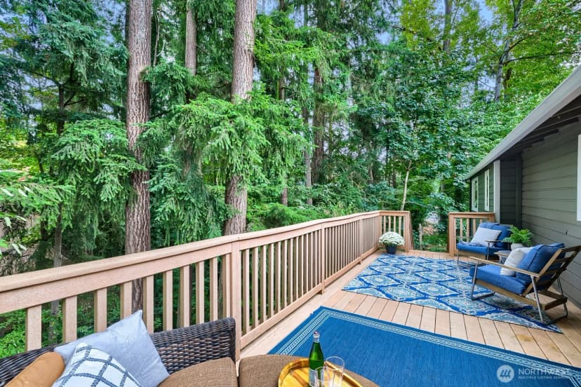 Property photo for 13832 125th Avenue Ne, Kirkland photo 8