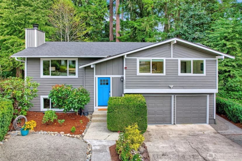 Property photo for 13832 125th Avenue Ne, Kirkland photo 2