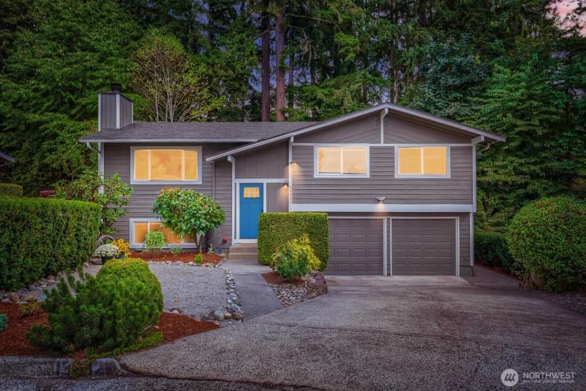 Property photo for 13832 125th Avenue Ne, Kirkland photo 31