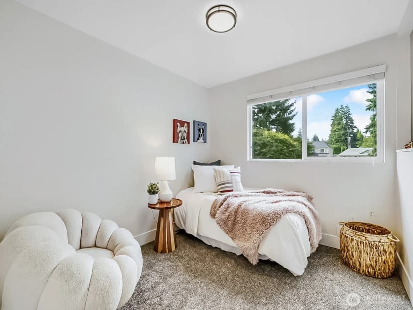 Property photo for 13832 125th Avenue Ne, Kirkland photo 20