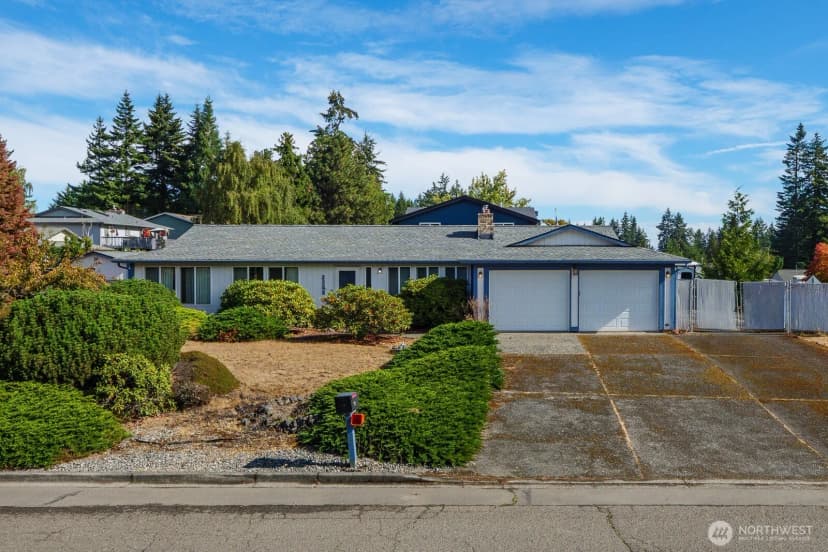 Property photo for 2205 W 14th St, Port Angeles