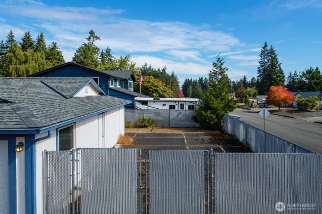 Property photo for 2205 W 14th St, Port Angeles photo 4
