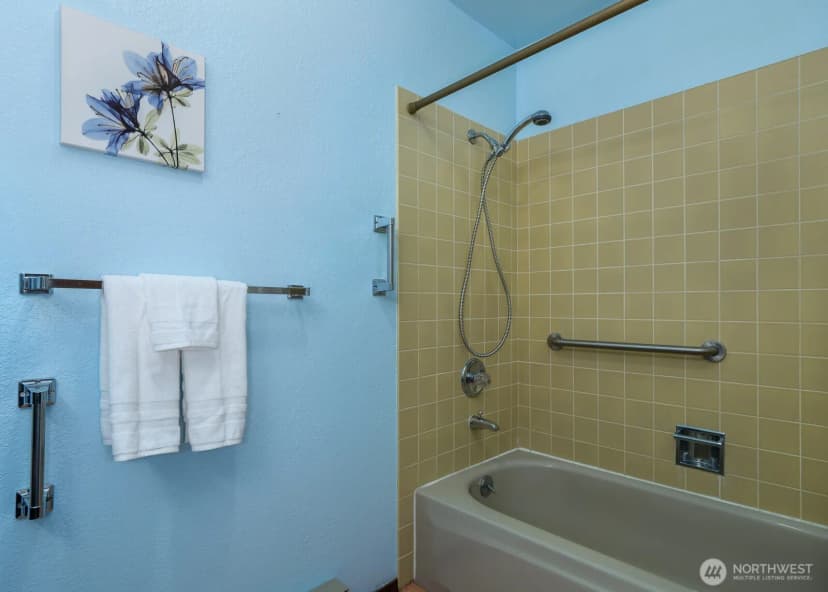 Property photo for 2205 W 14th St, Port Angeles photo 21