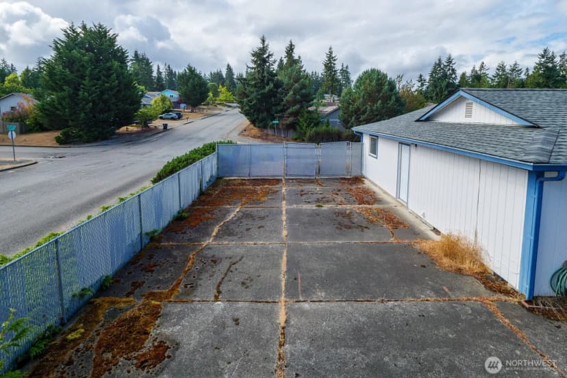 Property photo for 2205 W 14th St, Port Angeles photo 30