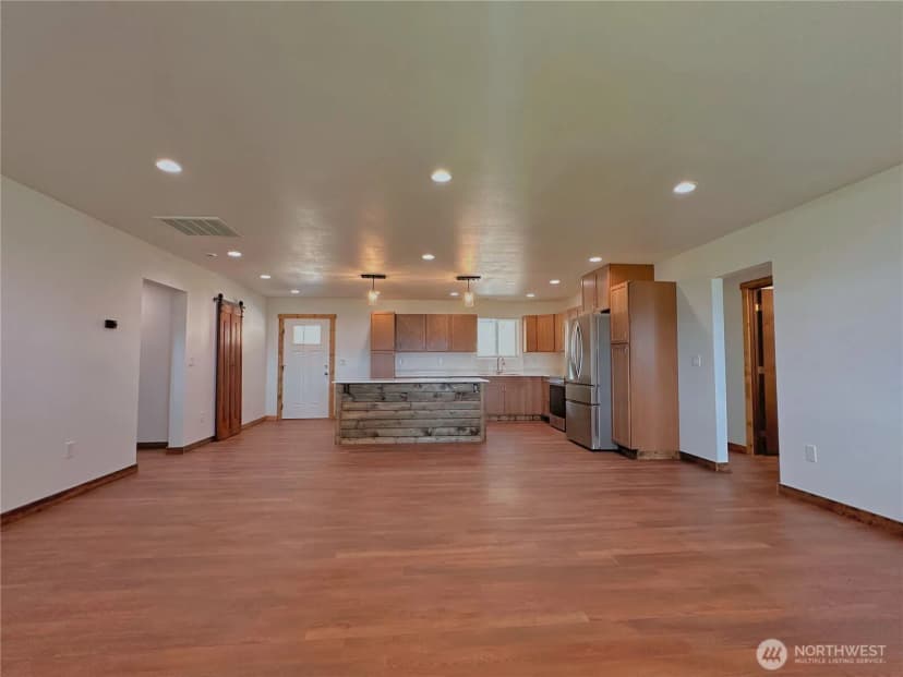 Property photo for 20 Pats Lane, Omak photo 8