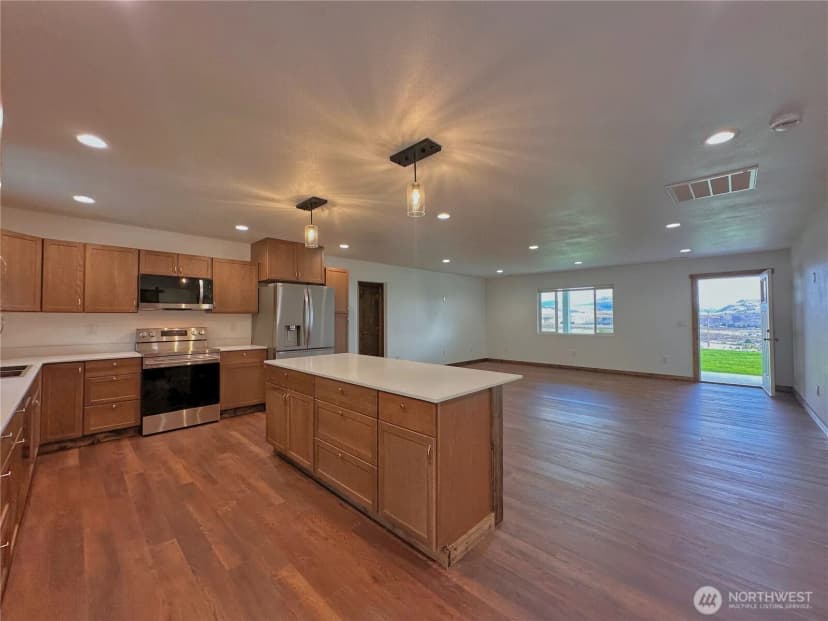 Property photo for 20 Pats Lane, Omak photo 9