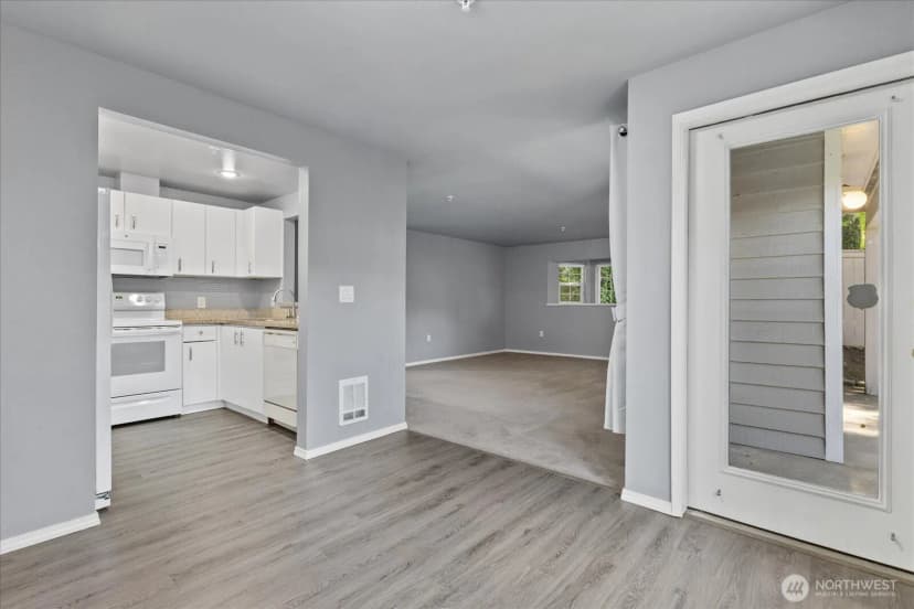 Property photo for 14007 Ne 181st Street #b101, Woodinville photo 11