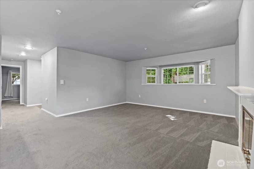 Property photo for 14007 Ne 181st Street #b101, Woodinville photo 8