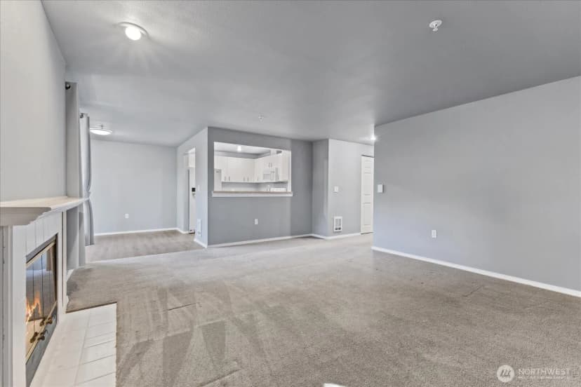 Property photo for 14007 Ne 181st Street #b101, Woodinville photo 6