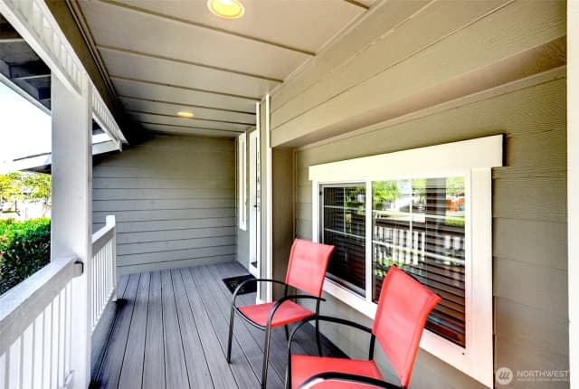 Property photo for 11403 Ne 32nd Street Ne, Lake Stevens photo 3