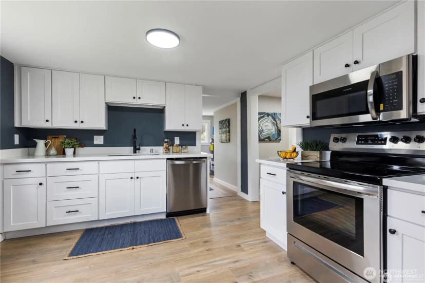 Property photo for 13243 22nd Avenue S, Sea Tac photo 3